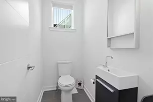 2709 Cambridge St, Philadelphia, PA 19130 - Photo 24