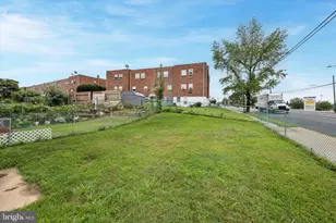 4000 Lyman Dr, Philadelphia, PA 19114 - Photo 24