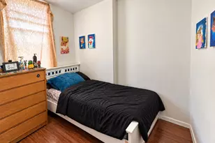 2005 S Crosskey St, Philadelphia, PA 19145 - Photo 4