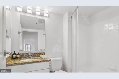 450 N 18th Street #1435, Philadelphia, PA 19130 - Photo 36