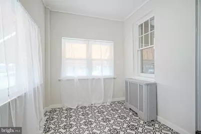 2412 S 24th Street #1, Philadelphia, PA 19145 - Photo 8