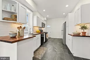 1627 W Thompson St, Philadelphia, PA 19121 - Photo 4