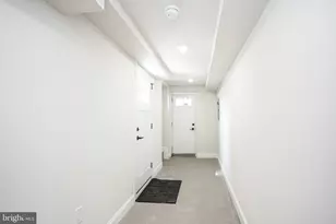 2412 S 24th St, Philadelphia, PA 19145 - Photo 6