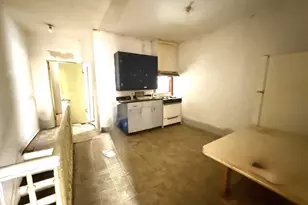 2237 Pierce St, Philadelphia, PA 19145 - Photo 10