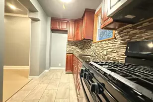 2643 S 10th St, Philadelphia, PA 19148 - Photo 4