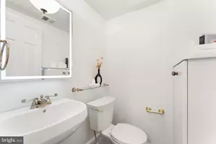 1104 Lombard St, Philadelphia, PA 19147 - Photo 14