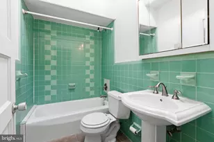 2222 S 66th St, Philadelphia, PA 19142 - Photo 24