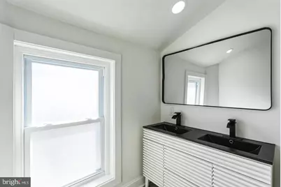 382 Martin Street, Philadelphia, PA 19128 - Photo 24