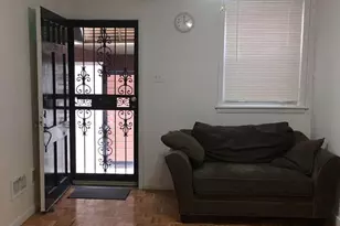 202 N Clifton St, Philadelphia, PA 19107 - Photo 4
