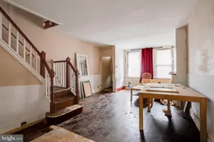2034 Manton St, Philadelphia, PA 19146 - Photo 8