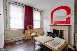 2034 Manton St, Philadelphia, PA 19146 - Photo 6