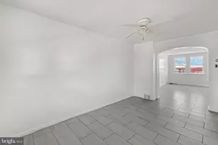 5841 Sylvester St, Philadelphia, PA 19149 - Photo 8