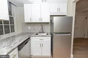 901 Clinton St, Philadelphia, PA 19107 - Photo 10