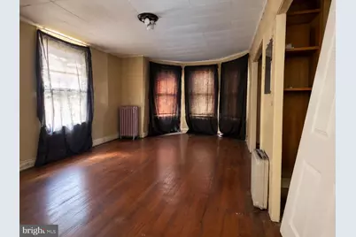5209 N Warnock Street, Philadelphia, PA 19141 - Photo 4