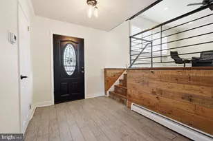 1111 Warwick St, Philadelphia, PA 19116 - Photo 4