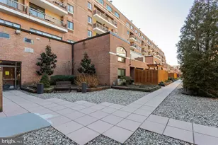 200 Lombard St, Philadelphia, PA 19147 - Photo 28