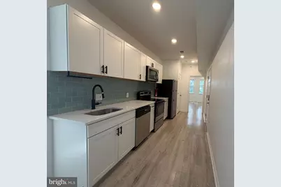 848 N 41st Street #2, Philadelphia, PA 19104 - Photo 8