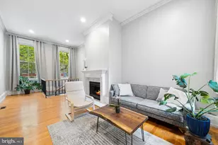 1704 Wallace St, Philadelphia, PA 19130 - Photo 1