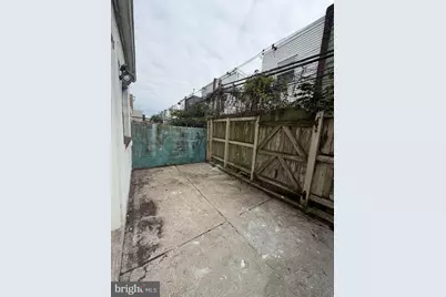 1527 S 29th Street, Philadelphia, PA 19146 - Photo 18