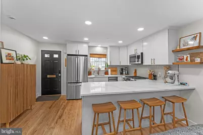 2125 Clymer Street, Philadelphia, PA 19146 - Photo 4