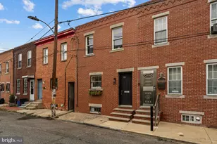 2125 Clymer St, Philadelphia, PA 19146 - Photo 1