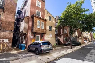 1813 Spruce St, Philadelphia, PA 19103 - Photo 28