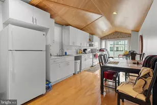 1418 McKean St, Philadelphia, PA 19145 - Photo 8