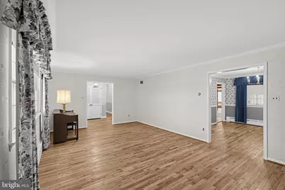 650 Hendren Street, Philadelphia, PA 19128 - Photo 4