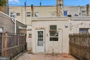 2222 Winton St, Philadelphia, PA 19145 - Photo 32