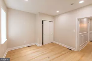 1542 S Bambrey St, Philadelphia, PA 19146 - Photo 18