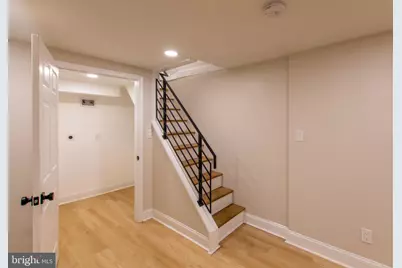 1542 S Bambrey Street, Philadelphia, PA 19146 - Photo 10