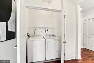 600 S 24th St, Philadelphia, PA 19146 - Photo 18
