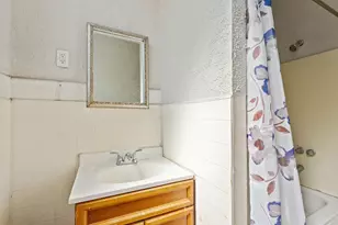 2209 N 33rd St, Philadelphia, PA 19132 - Photo 28