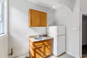 2209 N 33rd St, Philadelphia, PA 19132 - Photo 18