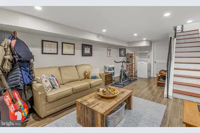 2114 Oakford Street, Philadelphia, PA 19146 - Photo 12