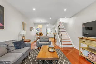 2114 Oakford St, Philadelphia, PA 19146 - Photo 2