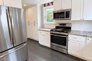 609 Acorn St, Philadelphia, PA 19128 - Photo 6