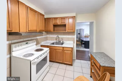 429 W Ashdale Street, Philadelphia, PA 19120 - Photo 4