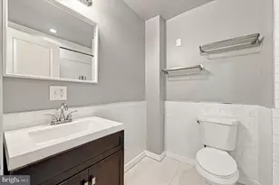 2321 Gerritt St, Philadelphia, PA 19146 - Photo 18