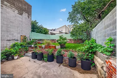 245 E Allen Street, Philadelphia, PA 19125 - Photo 24