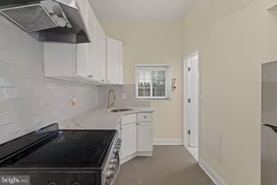 844 S 3rd #1, Philadelphia, PA 19147 - Photo 12