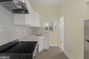 844 S 3rd, Philadelphia, PA 19147 - Photo 12