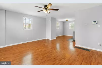 1801 S 29th Street, Philadelphia, PA 19145 - Photo 4