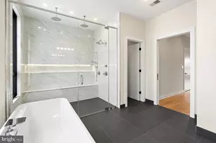 2042 Trenton Ave, Philadelphia, PA 19125 - Photo 22