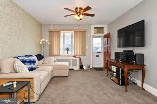 2855 Hedley St, Philadelphia, PA 19137 - Photo 4