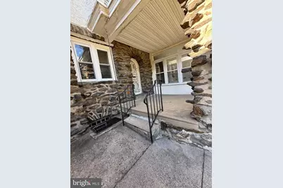 371 E Cliveden Street, Philadelphia, PA 19119 - Photo 2
