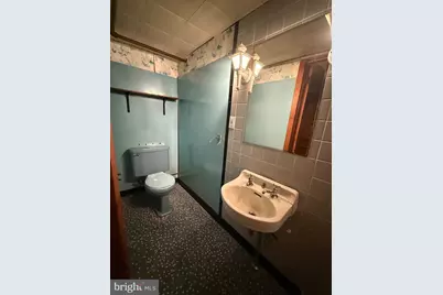 371 E Cliveden Street, Philadelphia, PA 19119 - Photo 18