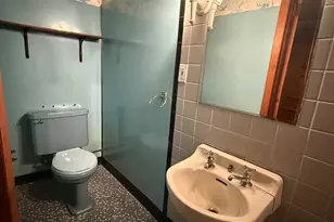 371 E Cliveden St, Philadelphia, PA 19119 - Photo 18