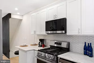 2117 Sears Street, Philadelphia, PA 19146 - Photo 4