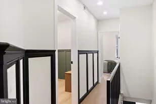 2117 Sears St, Philadelphia, PA 19146 - Photo 6